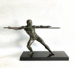 Ghanu GANTCHEFF (1885-1950)
Le lanceur de javelot
Bronze signé, présenté sur un...