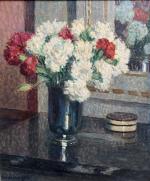 Emile MESNAGER (XIX-XXème)
Bouquet de fleurs dans une timbale posée sur...