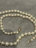 COLLIER perles de culture fermoir tonneau or long 44 cm