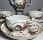 MEISSEN
Service à thé en porcelaine à décor polychrome et or...