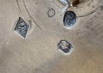 CABARET rond en argent (800/1000e) à décor d'une galerie ajourée,...