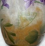 DAUM Nancy
Violettes
Gobelet en verre multicouche à décor dégagé à l'acide,...