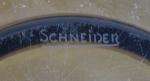 SCHNEIDER
Grande coupe en verre givré dégivré à décor géométrique, signée
H.:...