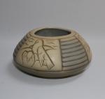 André LEGRAND (1902-1947) pour MOUGIN à Nancy
Moineau
Vase en céramique à...