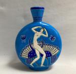 LONGWY pour PRIMAVERA
Vase gourde en faïence émaillée bleu, blanc sur...