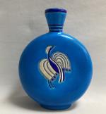 LONGWY pour PRIMAVERA
Vase gourde en faïence émaillée bleu, blanc sur...