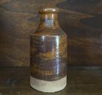 Attribué à Mado JOLAIN (1921-2019)
Vase bouteille en terre cuite partiellement...