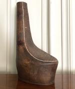 Claude LUCIO
Vase en céramique à panse déportée
H.: 49 cm