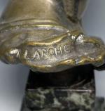d'après Raoul François LARCHE (1860-1912)
Buste de jeune fille
Bronze sur un...
