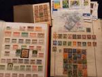 CHINE : 2 classeurs + 1 mni-classeur de timbres neufs...