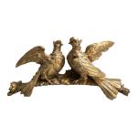 FRONTON en bois doré représentant deux colombes
30.5 x 65.5 cm