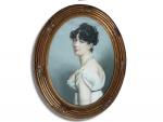 ECOLE FRANCAISE circa 1900
Portrait de dame
Pastel ovale
58.5 x 43.5 cm...