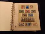 MONACO : collection de timbres en majorité neufs dans 2...