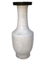 CHINE Nankin
Vase de forme balustre à haut col en porcelaine...