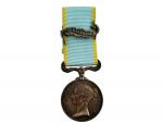 Royaume-Uni Médaille de Crimée, 1854. Argent, ruban, agrafe Sebastopol. 
Expert:...