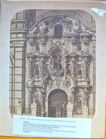 [PÉROU]
San Agustin de Lima (porte principale de style baroque achevée...