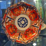JAPON - XIXe siècle
Paire d'assiettes octogonales en porcelaine décorée en...