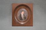ECOLE FRANCAISE du XIXème siècle
Portrait d'homme en buste
Miniature ovale, cadre...