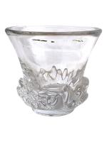 DAUM # Nancy France
Vase en cristal, signé
H.: 16 cm D.:...
