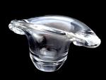 DAUM # Nancy France
Vase en cristal, signé
H.: 16.5 cm (petit...