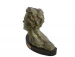 Alexandre OULINE (act.1918-1940)
Buste de Mermoz
Bronze à patine verte, signé, présenté...