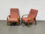 dans le goût des ANNEES 1950
Paire de fauteuils en bois...