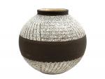 ODYV
Vase boule en céramique à décor émaillé, signé
H.: 18 cm