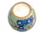 CHINE
Pot à gingembre en porcelaine à décor polychrome de pivoines...