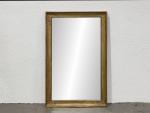 MIROIR rectangulaire, le cadre en bois doréXIXème130 x 80.5 cm
