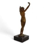 RUDOLF (Circa 1900)
Danseuse en bronze patiné, signé, présentée sur un...