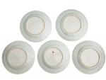 CHINE
Cinq assiettes rondes en porcelaine à décor bleu blanc
XVIIIème
D.: 23.5...