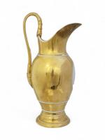 PARIS
Aiguière en porcelaine à décor or, chiffrée dans un médaillon
Epoque...