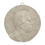 MEDAILLON rond en plâtre représentant le capitaine Ponsignon
D.: 20 cm...