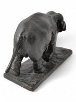 Roger GODCHAUX (1878-1958)
Éléphant trottant 
Bronze à patine brune, signé "Roger...