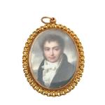 ECOLE FRANCAISE du XIXème
Portrait d'homme 
Miniature ovale dans une monture...