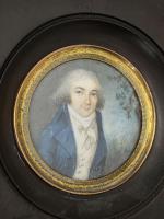 ECOLE FRANCAISE du XIXème
Portrait d'homme
Miniature à vue ronde 
D.: 5.3...