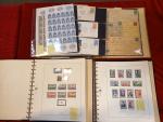 Dans deux gros cartons, collection de timbres de France en...