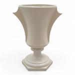 LAMPE en céramique émaillée blanc, formant vasque
H.: 38 cm