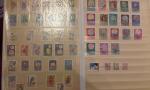Classeur de timbres Etrangers dont série Chrysanthèmes de Chine oblitérée...