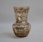 Emile GALLE (1846-1904)
Important vase dit "parlant" en verre transparent ambré...