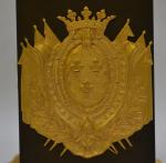 BUSTE en bronze finement ciselé et doré représentant le comte...