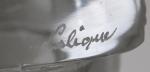 LALIQUE 
Coq en cristal moulé pressé, signé
H.: 20.5 cm