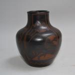 Charles CATTEAU (1880-1966) pour BOCH FRÈRES LA LOUVIÈRE
Vase en céramique,...