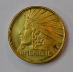 L. BAZOR Médaille ronde en métal doré Exposition coloniale internationale...