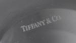 TIFFANY & Co
Presse papiers en verre en forme de pomme...