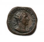TRAJAN DECE (249-251)
Double sesterce. Rome (250).
Son buste radié et cuirassé...