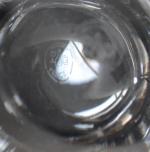 BACCARAT
Confiturier couvert et sa cuillère en cristal, signé
H.: 14 cm