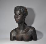 François Xavier JOSSE (1910-1991)
Buste de dame
Platre patiné
H.: 43.5 cm 
Provenance:
-...