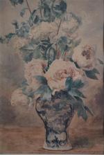 ECOLE FRANCAISE du XXème
Bouquet de roses dans un vase
Aquarelle signée...