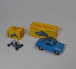 Dinky Toys France - 2 vehicules - Vespa 400 (pneus...